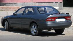 1992 Mitsubishi Galant 01.jpg