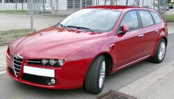 Alfa Romeo 159 SW front 20080620.jpg