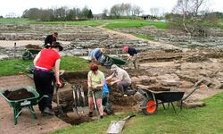Archaeologists at Work in Vindolanda - geograph.org.uk - 162180.jpg