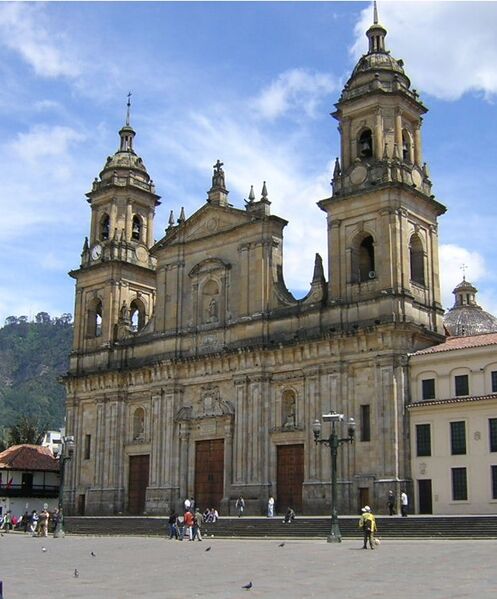 File:Catedral Primada de Colombia-Bogota.JPG