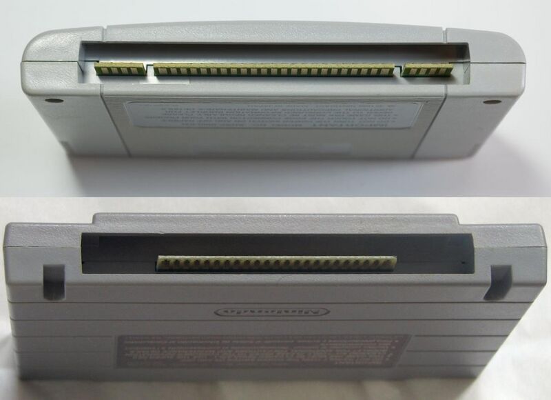 File:SNES Cartridge Comparison bottom.jpg