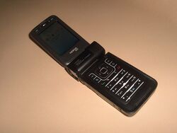 Nokia N93i Open.JPG