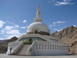 Shanti Stupa.jpg