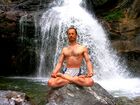 Tanumânasî en Meditacion Loto Padmasana.JPG