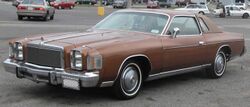 1978 Chrysler Cordoba.jpg