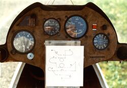 Akaflieg Mue 28 cockpit.jpg