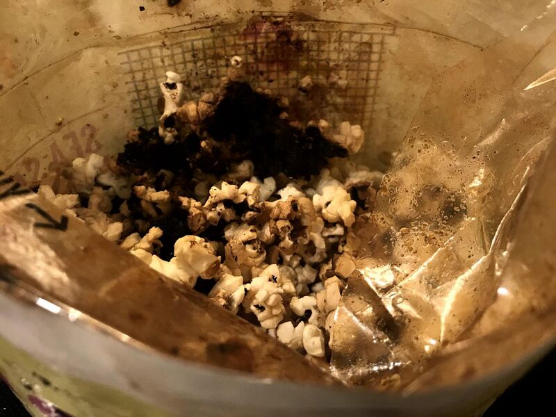 File:Burnt popcorn from a microwave.jpg