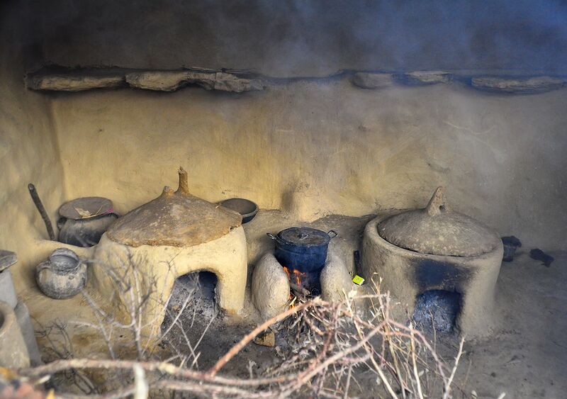 File:Cooking Stoves, Tigray (14425218394).jpg