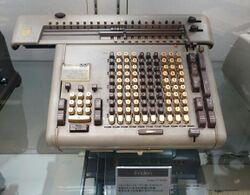 Friden calculator - Ridai Museum of Modern Science, Tokyo - DSC07579.JPG
