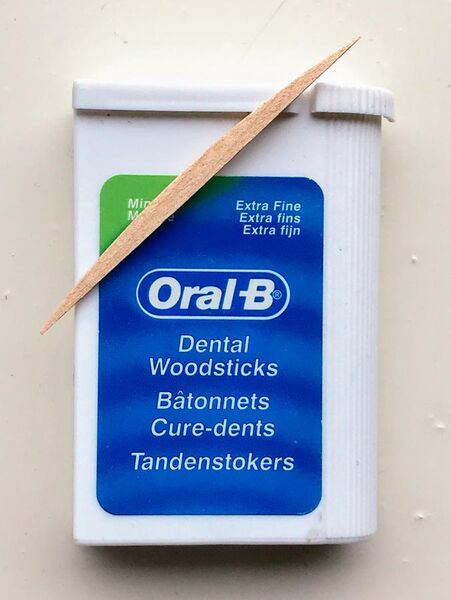 File:Oral B toothpicks dental woodsticks.jpg
