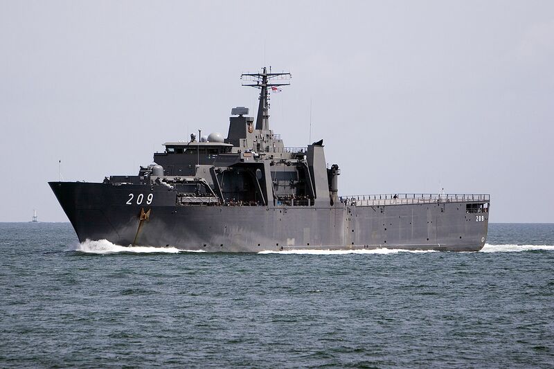 File:Singapore Strait Passing warship.jpg
