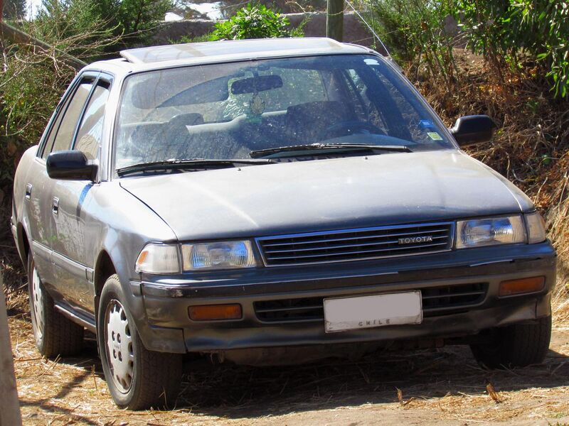 File:Toyota Corona 2.0 XL 1990 (15606723123).jpg