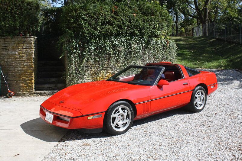 File:1990 Red C4 Corvette.jpg