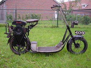 The Skootamota was a more refined scooter than the Autoped