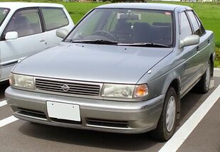 Nissan Sunny 1992.JPG