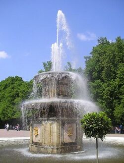 RimskyFountains Peterhof.jpg