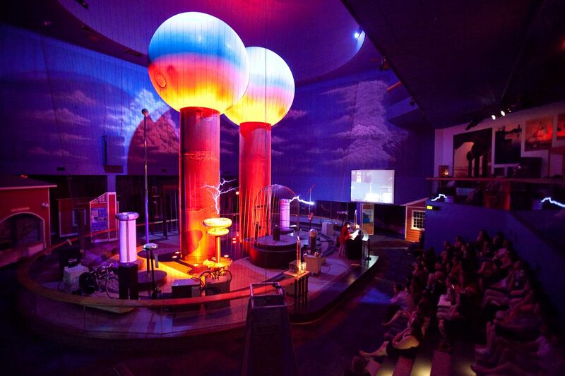 File:Boston Museum of Science, Theater of Electricity.jpg