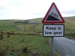 Steep Hill sign on Henside Road - geograph.org.uk - 680341.jpg