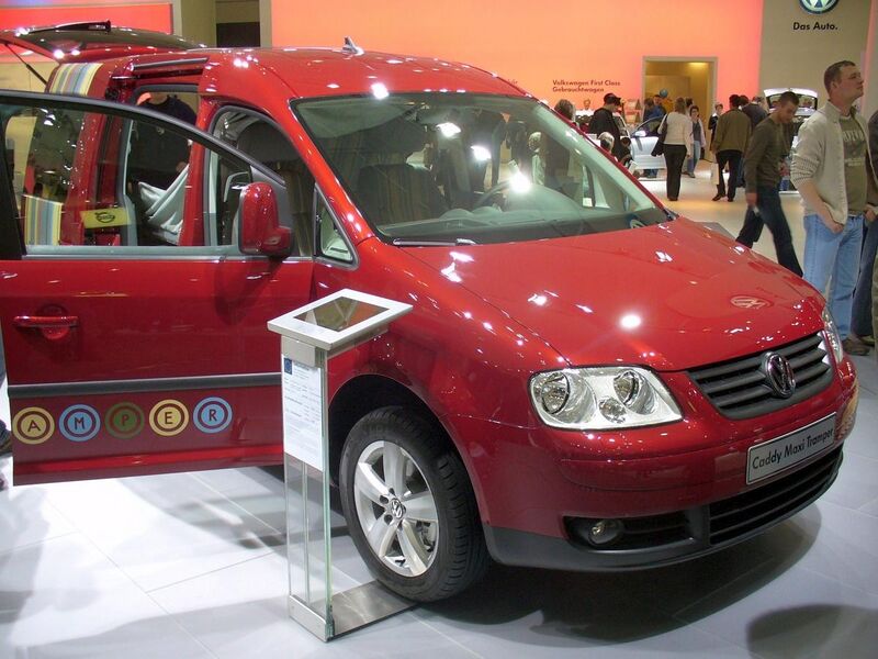 File:VW Caddy Maxi Tramper.JPG