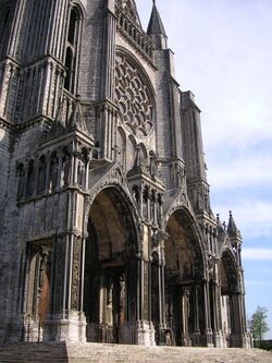 Chartres Cathedral 020 south facade TTaylor.JPG