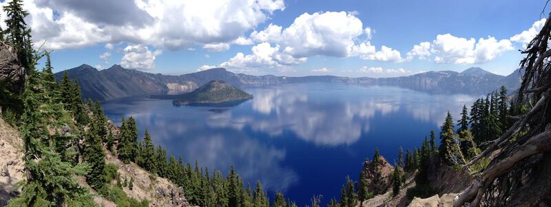 File:Crater Lake Panorama, Aug 2013.jpg