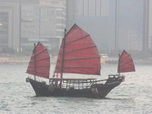 Duk Ling in HK harbour.jpg