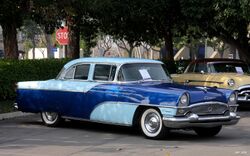 1955-Packard-Clipper-Custom-4dr-Sedan.jpg