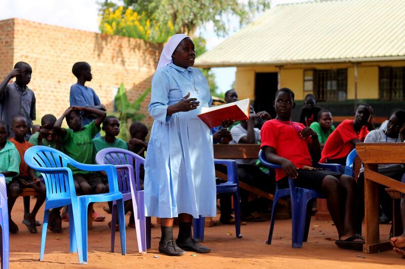 File:An Ugandan nun teaching during a community service day.jpg