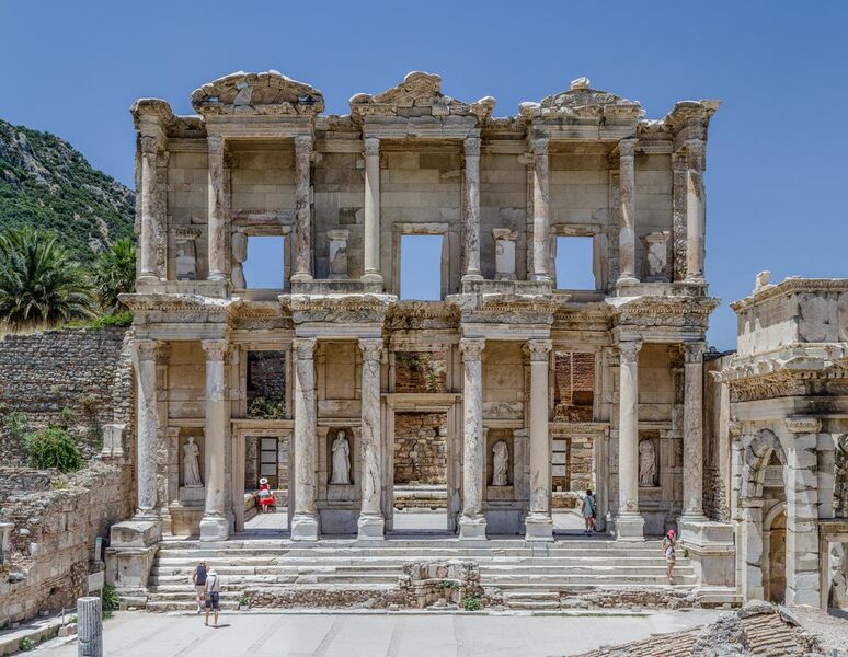 File:Ephesus Celsus Library Façade.jpg