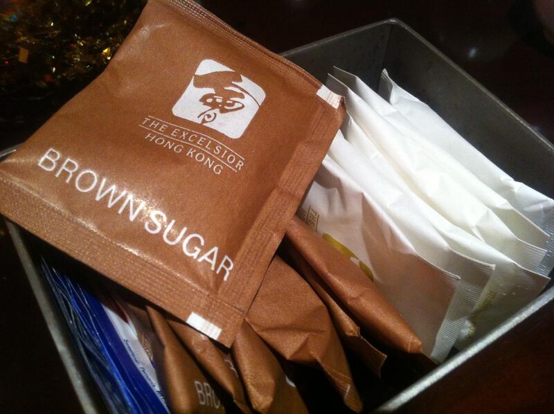 File:HK CWB 香港怡東酒店 Excelsior Hotel Brown Sugar bags Dec-2011.jpg