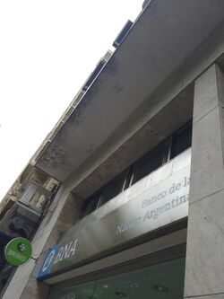 Agencia del Banco de la Nación en Montevideo.jpg