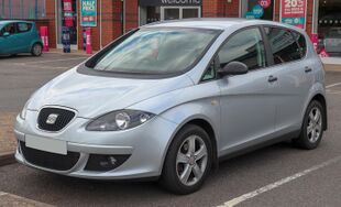 2007 SEAT Altea Reference TDi 1.9 Front.jpg