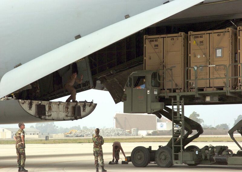 File:US Navy 060831-N-3560G-052 Members of Naval Mobile Construction Battalion Four (NMCB-4) load Tricon Containers loaded with construction equipment destine for field testing in Iraq, into a U.S. Air Force, Air Mobility Command, C.jpg