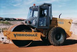 VIBROMAX.1103.jpg