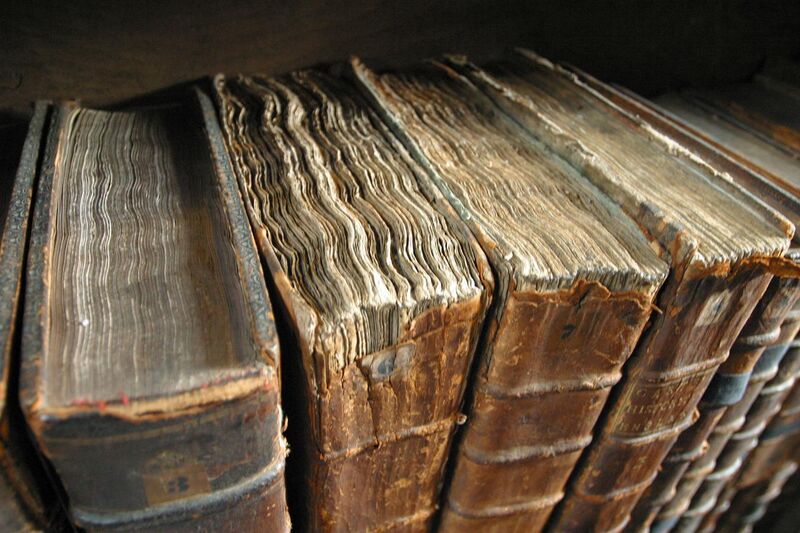 File:Old book bindings.jpg