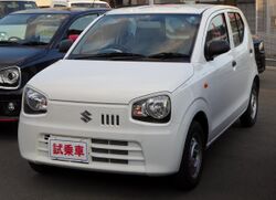 Suzuki ALTO VAN VP (HA36S) front.JPG