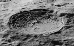 Vavilov crater 5026 h3.jpg