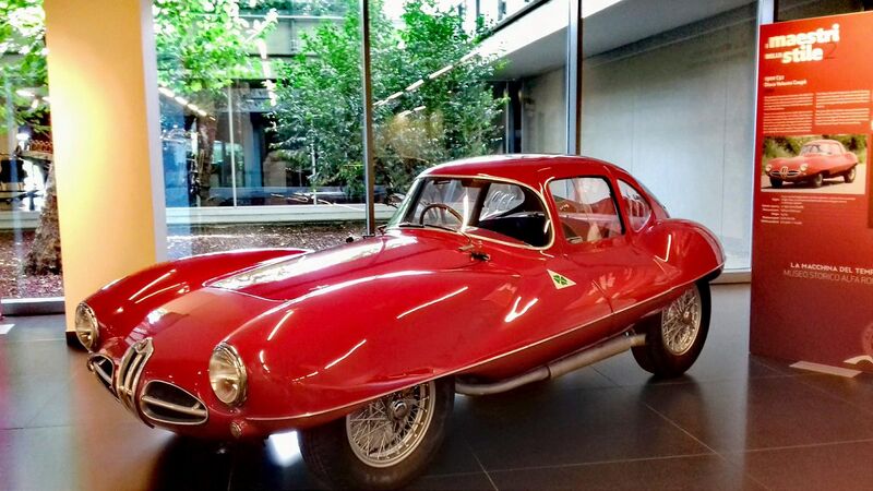 File:Alfa Romeo C52 Disco Volante Coupé in the Alfa Romeo Museum in Arese, Milan, Italy.jpg