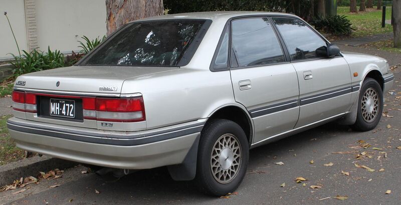File:1991 Mazda 626 (GD Series 2) 2.2i sedan (22692758139).jpg