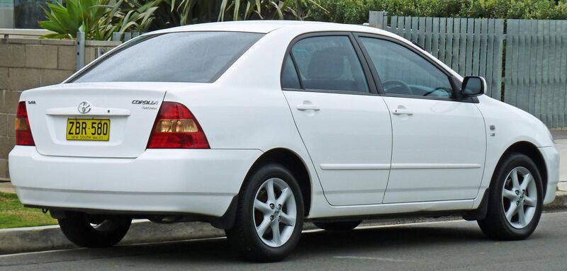 File:2003-2004 Toyota Corolla (ZZE122R) Conquest sedan 02.jpg
