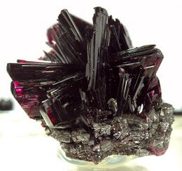 Erythrite-176702.jpg