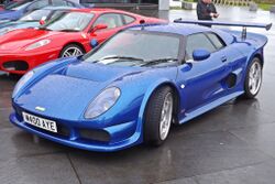 Noble M400 at Riverside Museum-1.jpg