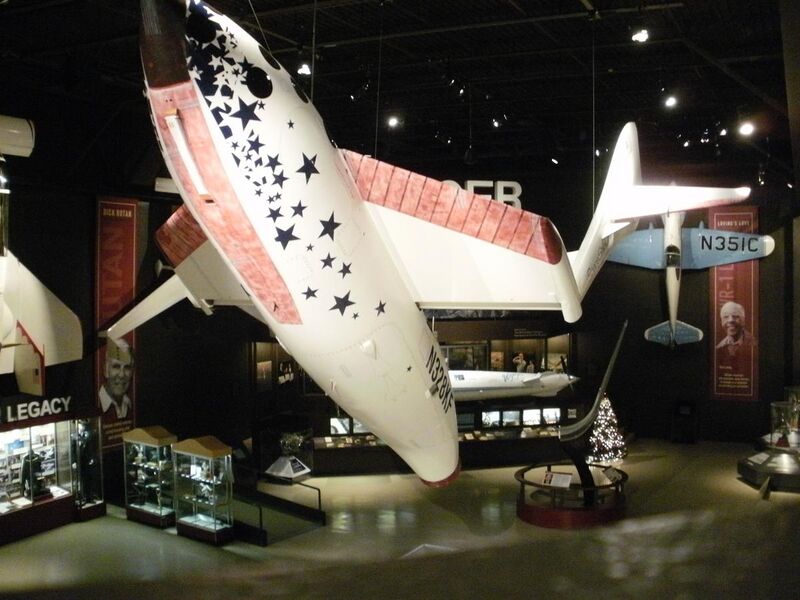 File:SpaceShipOne Replica Feathered.jpg