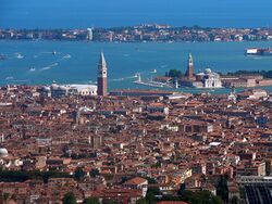 Venezia veduta aerea.jpg