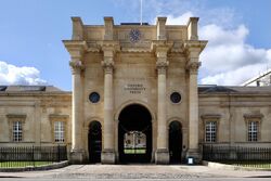 Oxford University Press Building – Walton Street.jpg