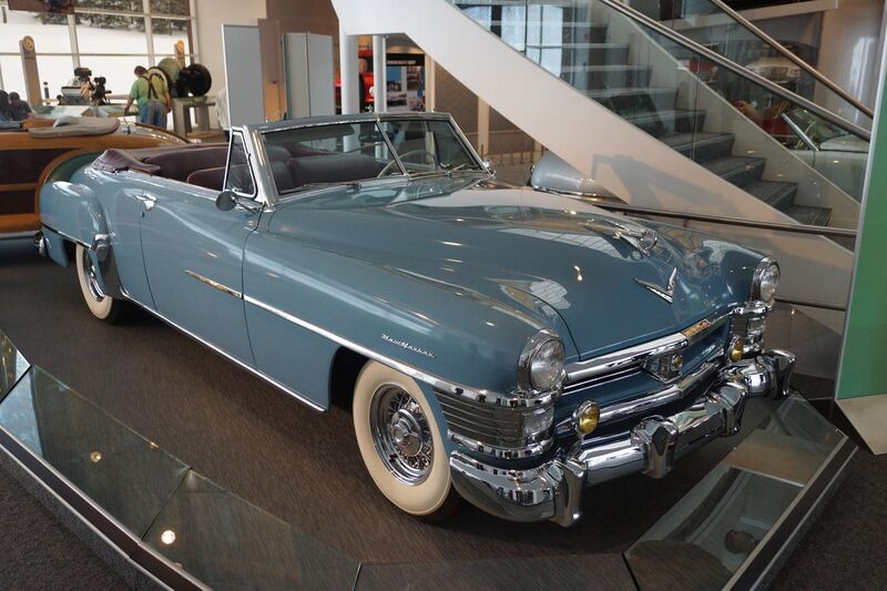 File:1951 Chrysler New Yorker Convertible (31628378842).jpg