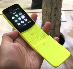 "Banana" Nokia 8110 4G