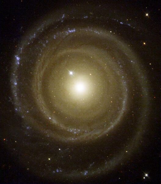 File:NGC 4622HSTFull.jpg