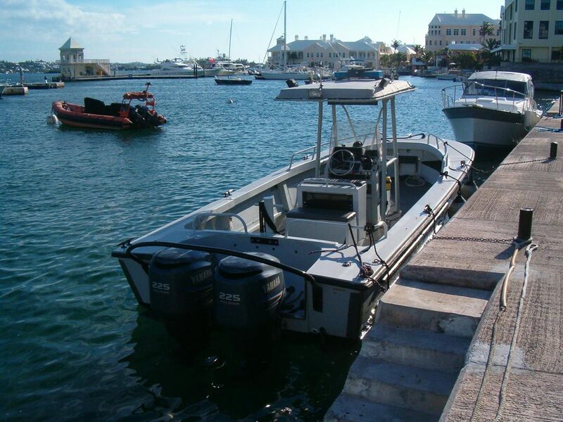 File:Bermuda Police Marine Section boats.jpg