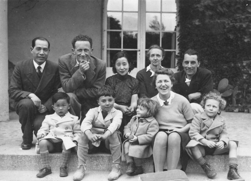 File:Famille Ouang avec Familles Joliot-Curie et Biquard.jpg